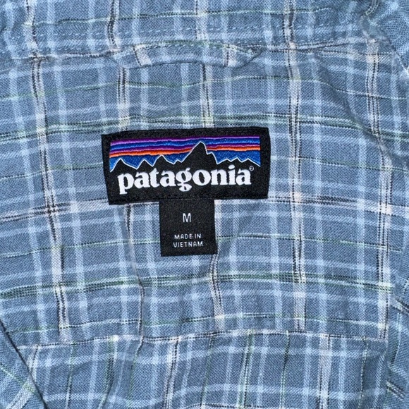Patagonia Blue Plaid Button Down Short Sleeve Men's Shirt M - Picture 3 of 3